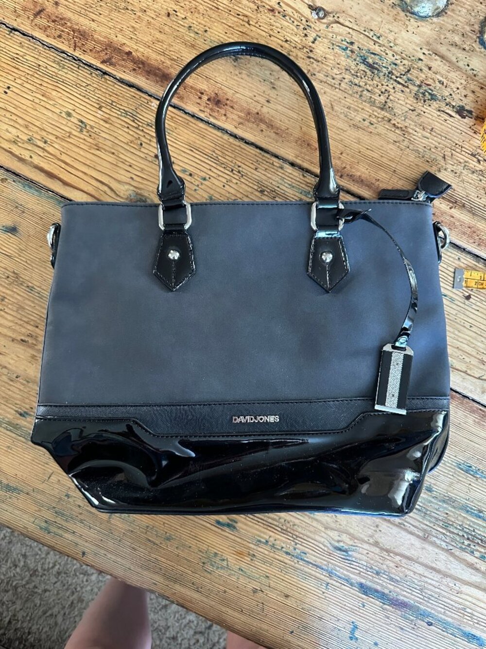 David Jones Womens Black & Gray Tote Bag With Patent Leather Accents